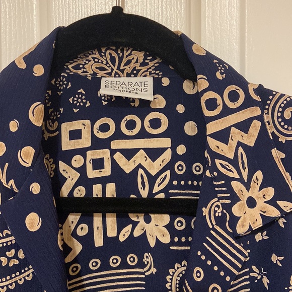 Summer Button Up - Picture 2 of 3